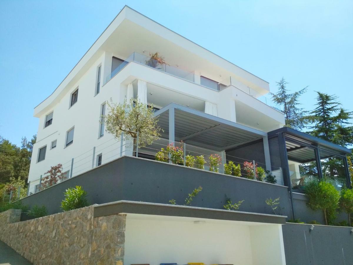 Apartment Pipe Malinska Exterior foto